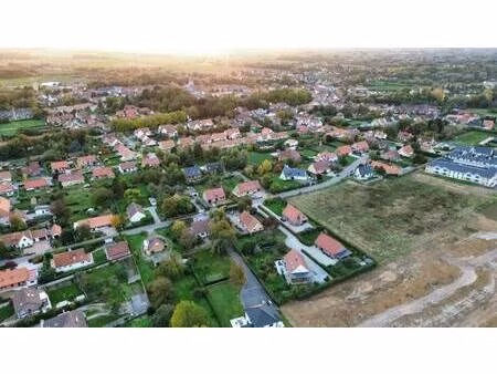 terrain constructible viabilisé à vendre