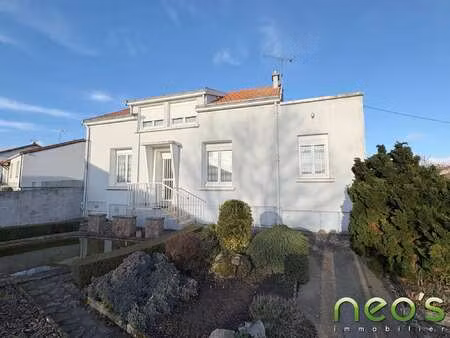 vente maison à saint-andré-de-la-marche (49450) : à vendre / 88m² saint-andré-de-la-marche