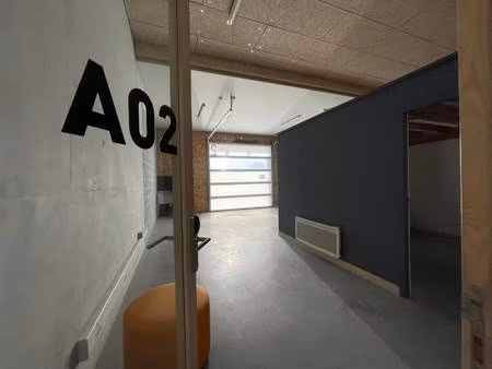 local d'activités à louer