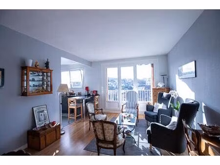 appartement sevres 4 pièce(s) 81.83 m2