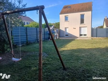 maison 4 pièces 85 m²