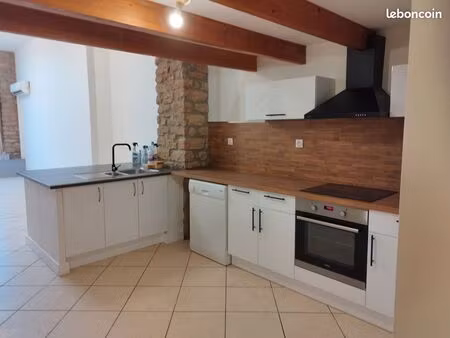 loue très beau loft rehon
