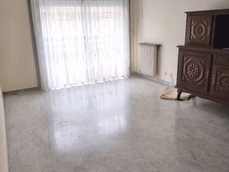 appt f2+ box couvert + gde cave