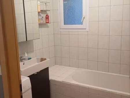 joli appartement 3 pièces au calme