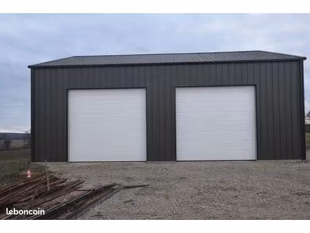 bâtiment de stockage