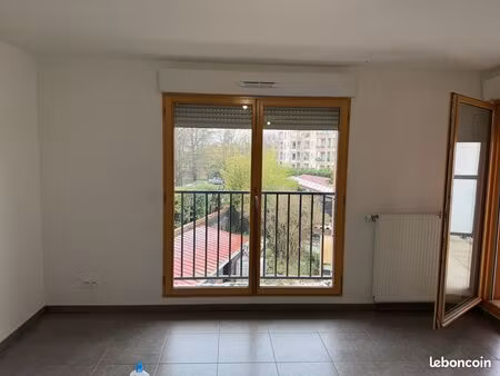 loue appartement f2