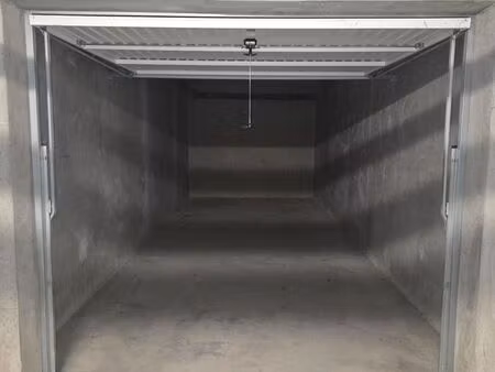 box/garage à louer 25m2