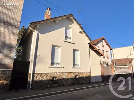 pavillon 4 pièces 67 m²