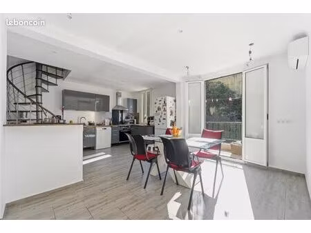 maison 5 pièces 103 m²