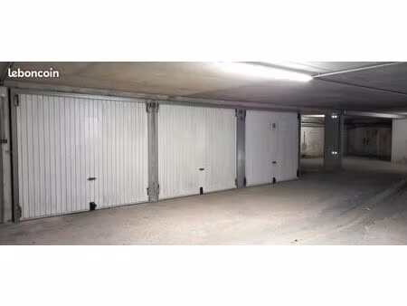 garage 12 m² antibes