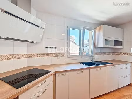 maison 4 pièces 82 m²