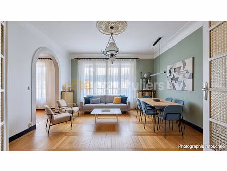 la roche-sur-yon -- quartier du haras -- maison 5 pieces -- 99 m2 -- jardin -- grand garag