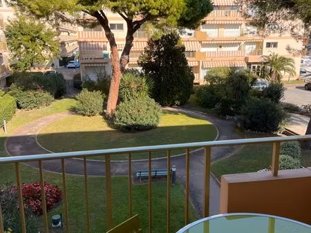 location studio meublé lumineux 21m2 1 pièce