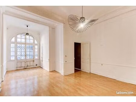 appartement 2 pièces 62 m²