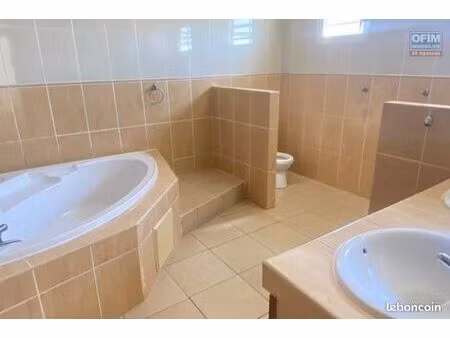 maison 4 pièces 120 m²