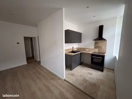 a louer beau f2 proche place stanislas nancy