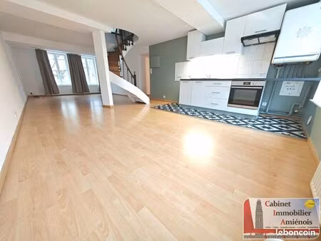 triplex 4 pièces 80 m²