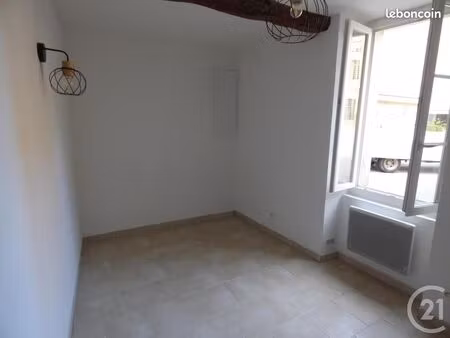 studio 1 pièce 16 m²