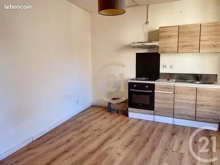 maison 2 pièces 27 m²