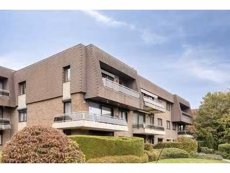 spacieux appartement de 2 (+1) chambres à vendre