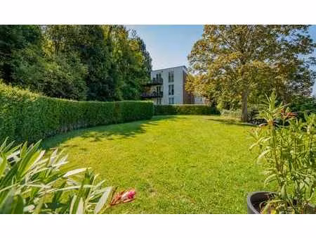 appartement prêt à emménager avec 2 chambres et terrasse