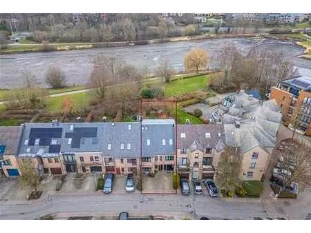 spacieuse maison 5 ch avec appartement séparé