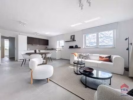 superbe appartement 2 chambres avec jardin.