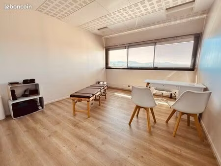 location 2 à 3 jours cabinet para médical / bien être