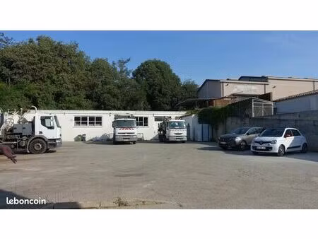 local 518 m² mougins