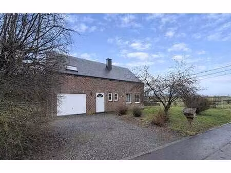 charmante villa 4 façades sise à haut-fays