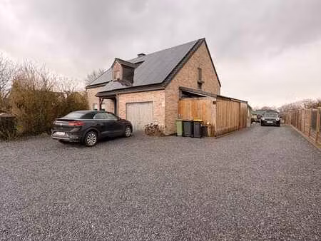 villa avec piscine – cadre exceptionnel à esneux