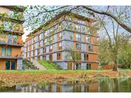 bel appartement neuf avec terrasse - royale belge