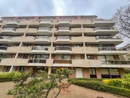 appartement de charme avec terrasses et garage parc brugmann