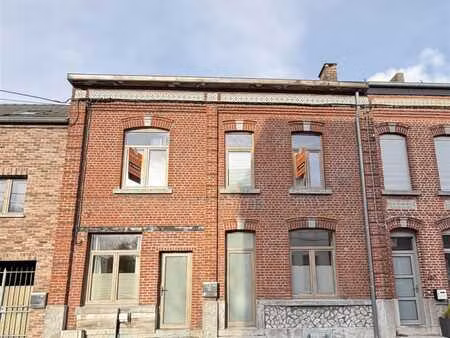 immeuble de rapport composé de 2 appartements