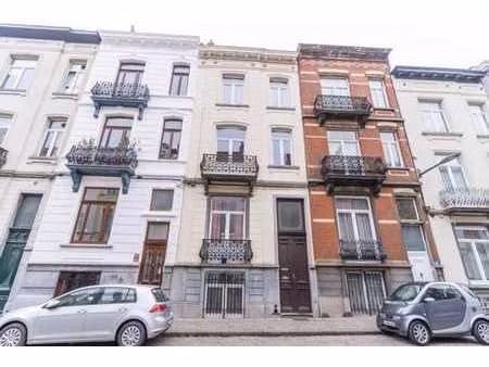 maison de rapport 2 unites - a renover