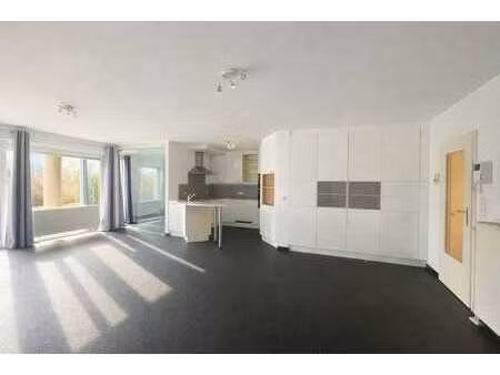 balmoral – superbe appartement avec terrasse - rdc