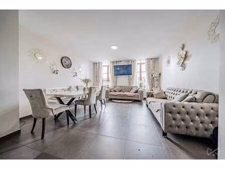 appartement rdc avec terrasse et parking