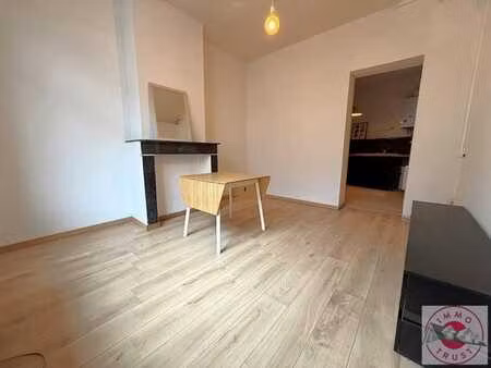 parc de forest / beau studio de 30m² avec peu de charges