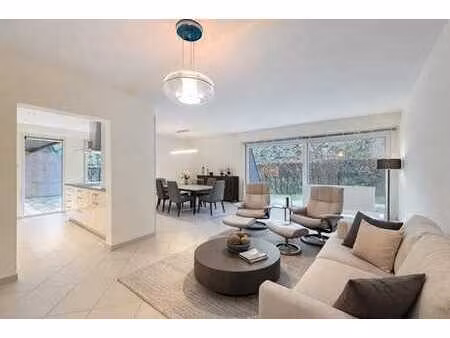 rez studio+appartement 3 chambres + jardin + garage