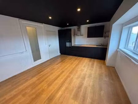 plateau de bureaux dans le zoning d'assesse