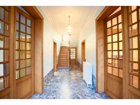 elégante et spacieuse maison bourgeoise prête à habiter !