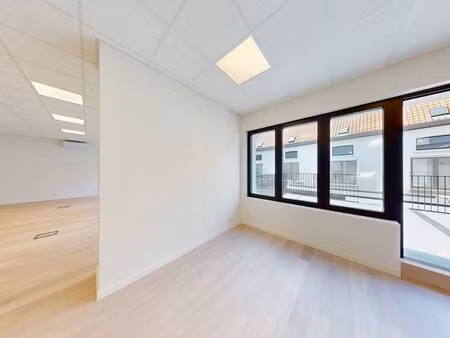 bien professionnel à louer à antwerpen € 900 (ll187) - for rent - makelaarskantoor de mees