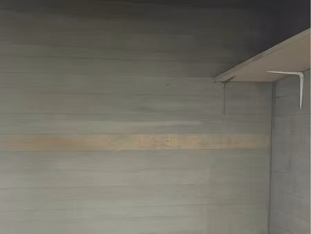 loue grande cave de 14m2