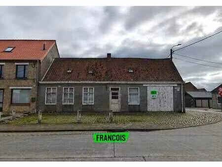 maison à démolir avec jardin orienté sud à pollinkhove