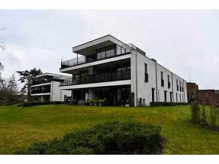 appartement op de eerste verdieping met uniek uitzicht op...