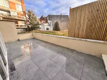 etangs d'ixelles: magnifique appart 1ch + terrasse