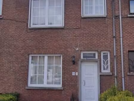 maison 3 chambres - véranda  jardin et 2 garages