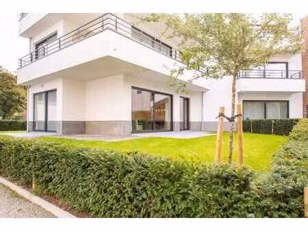 lumineux - app. 2ch avec terrasse et jardin (prox otan)