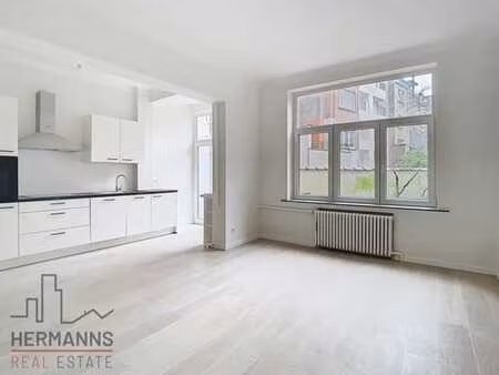 appartement 1 chambre à deux pas de l'ulb