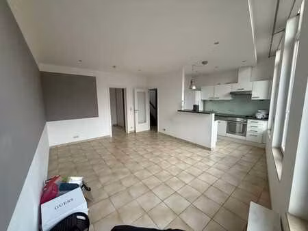 appartement à louer - 60m2 ixelles